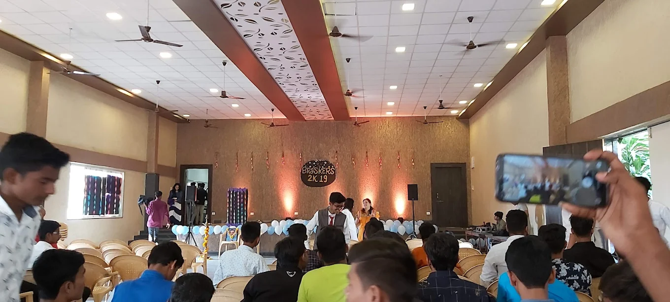 Agrawal Vishram Bhavan