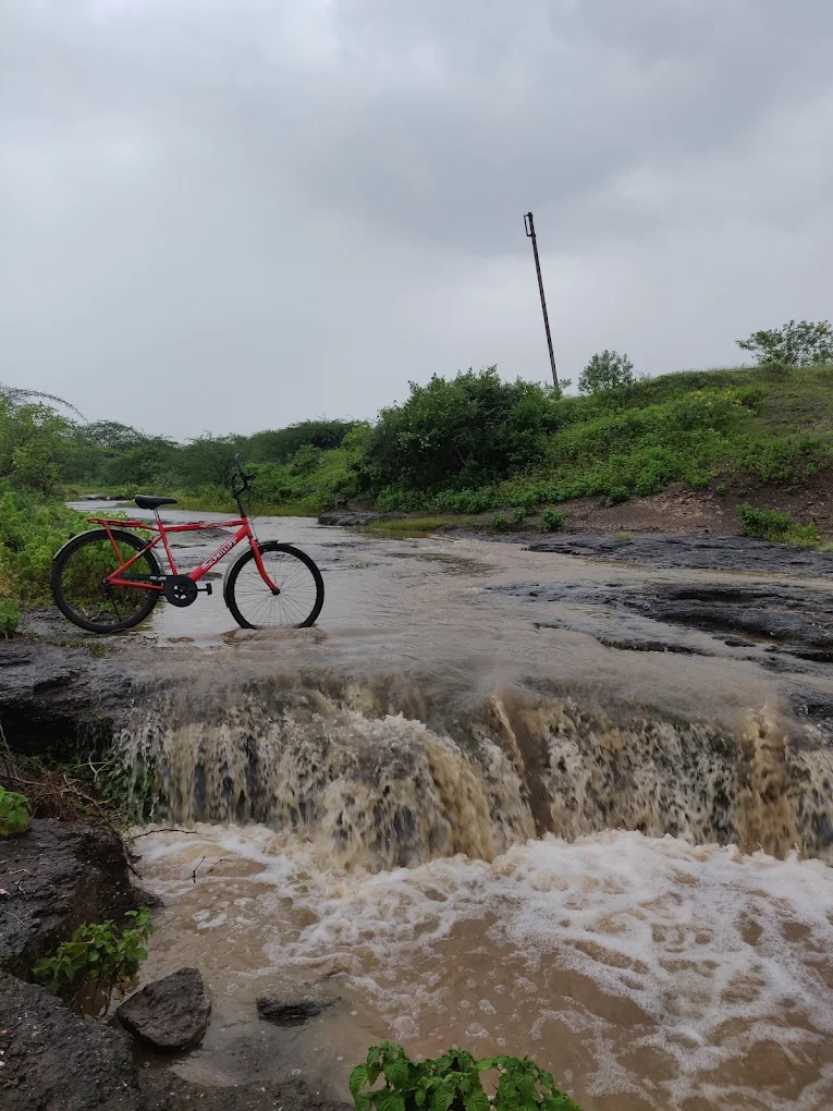 Wadel Road Hill station